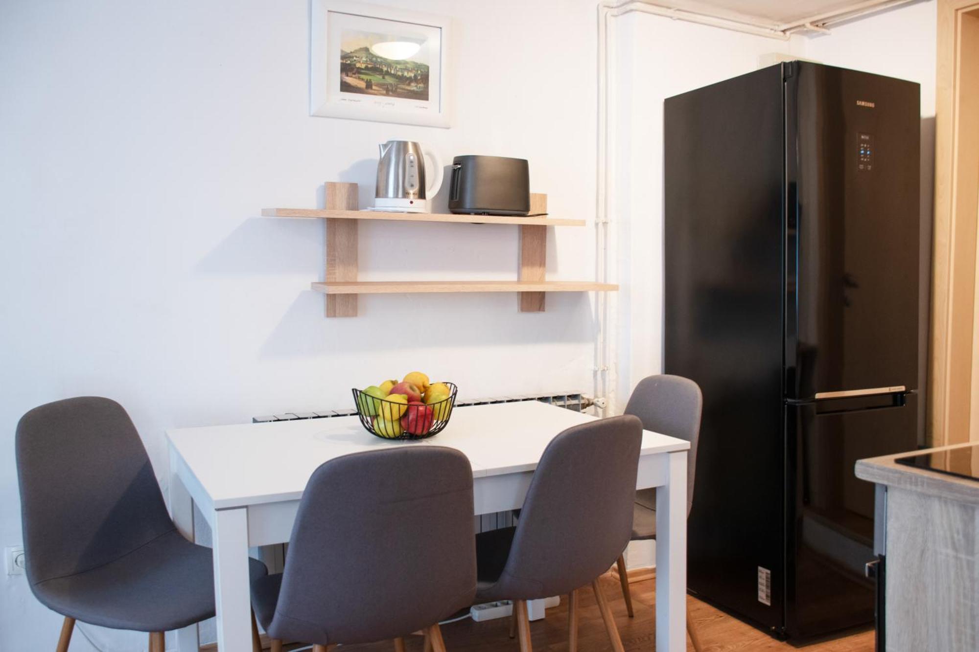 Twin-Magnolias Condo With Garden, Parking & Ev Station ซาเกร็บ ภายนอก รูปภาพ