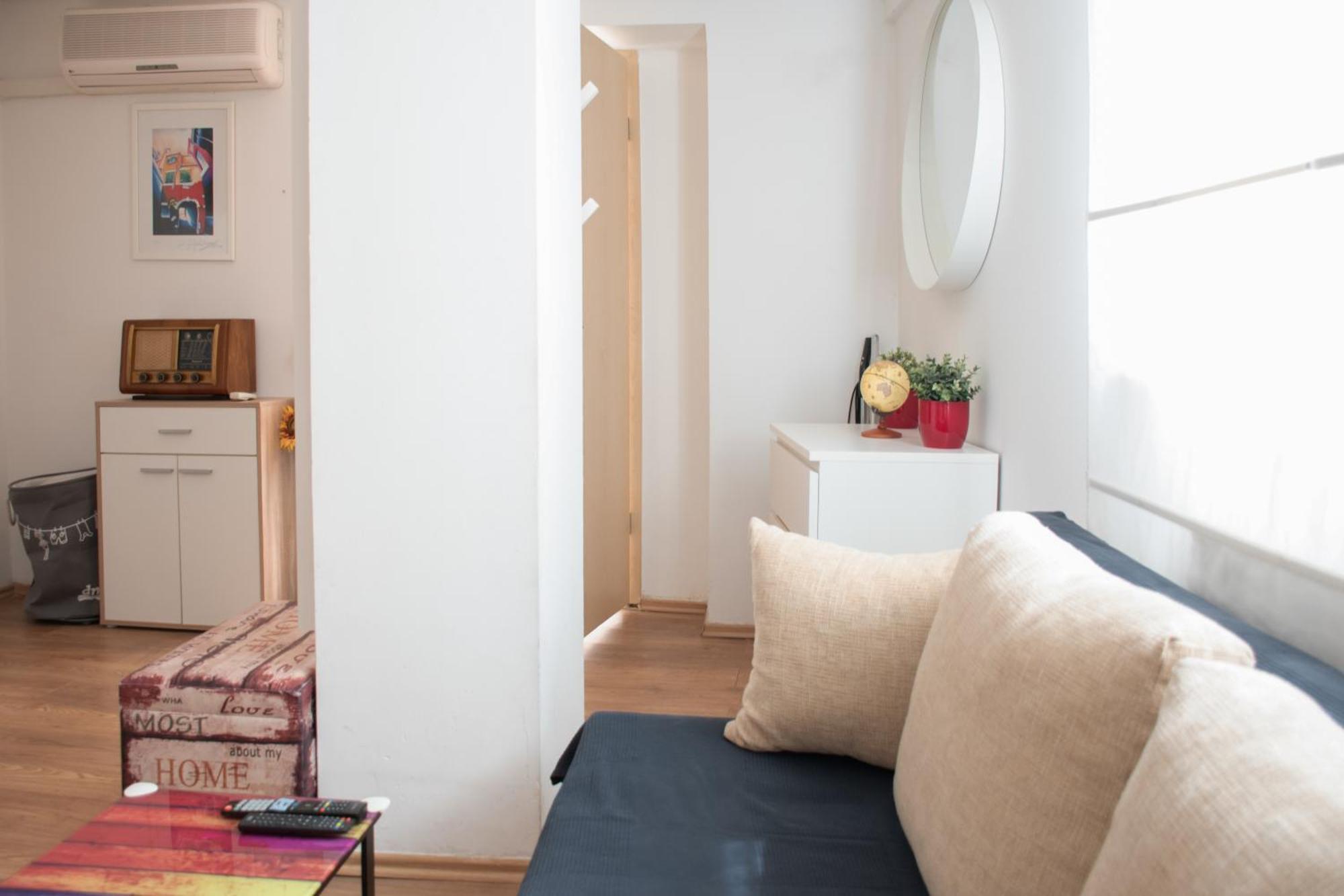 Twin-Magnolias Condo With Garden, Parking & Ev Station ซาเกร็บ ภายนอก รูปภาพ
